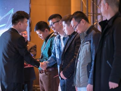专访利贝乐优秀代理商 我与利贝乐风雨同舟的日子
