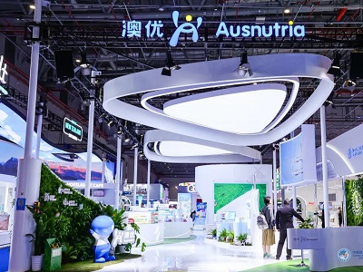 澳优淳璀携新品亮相第五届进博会，加速布局全家营养！